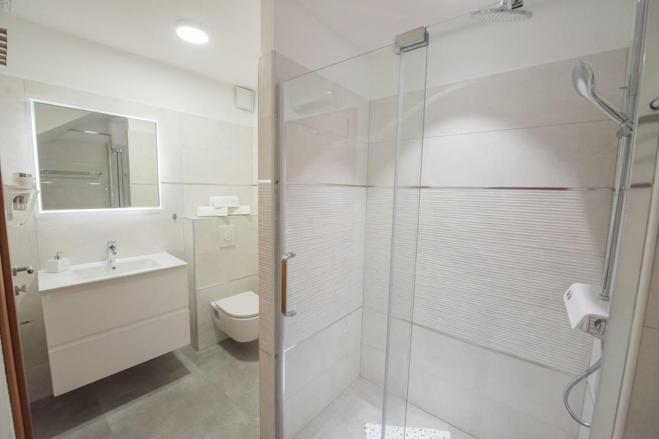 Studio Apartment Lena Kaštela Exteriör bild