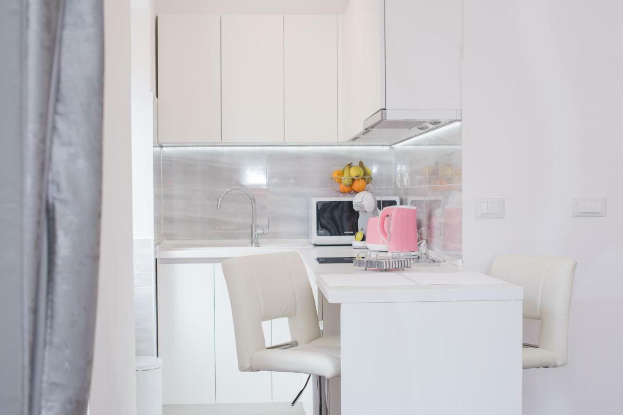 Studio Apartment Lena Kaštela Exteriör bild
