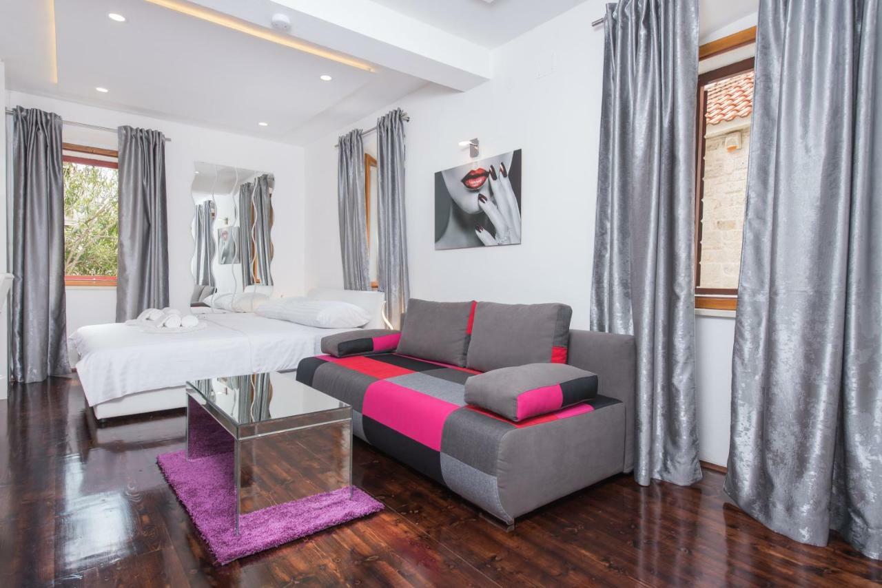 Studio Apartment Lena Kaštela Exteriör bild