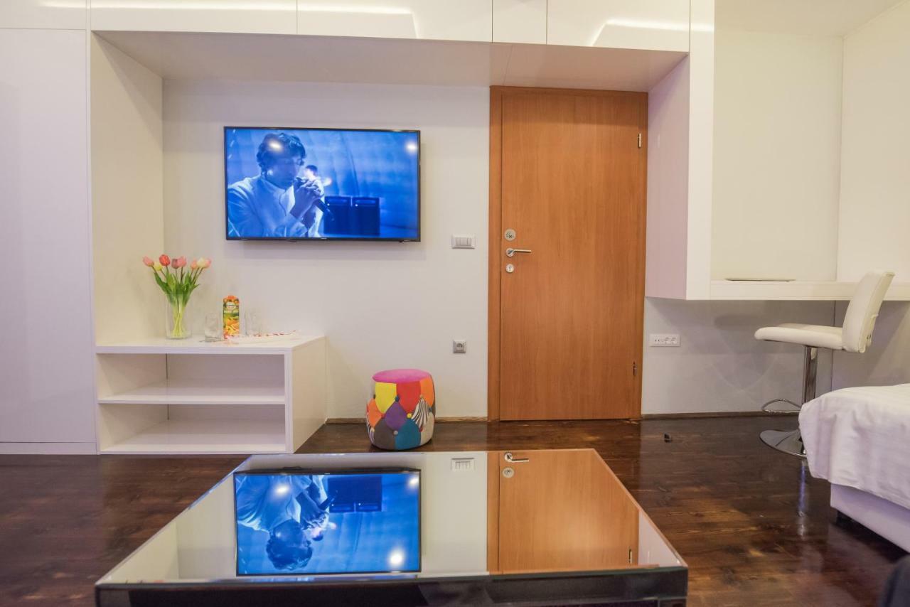 Studio Apartment Lena Kaštela Exteriör bild